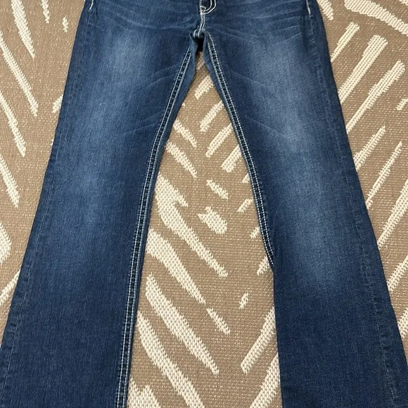 Miss Me Distressed Signature Boot Jean JM1232B Size 31 Inseam 34 Color MK 323 - Picture 15 of 17